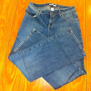 CAbi bootcut blue jeans size 4
